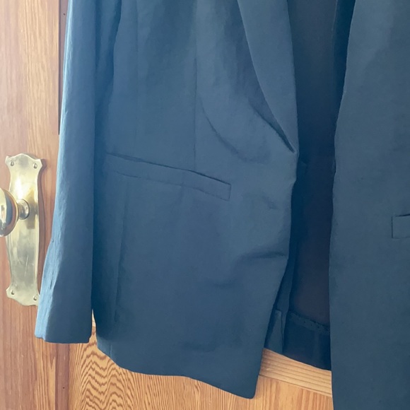 DKNY size 4 Black Blazer - Picture 5 of 6